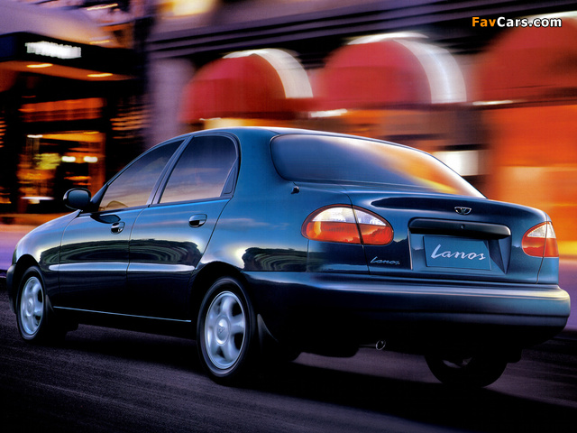 Daewoo Lanos Sedan (T100) 1997–2000 wallpapers (640 x 480)