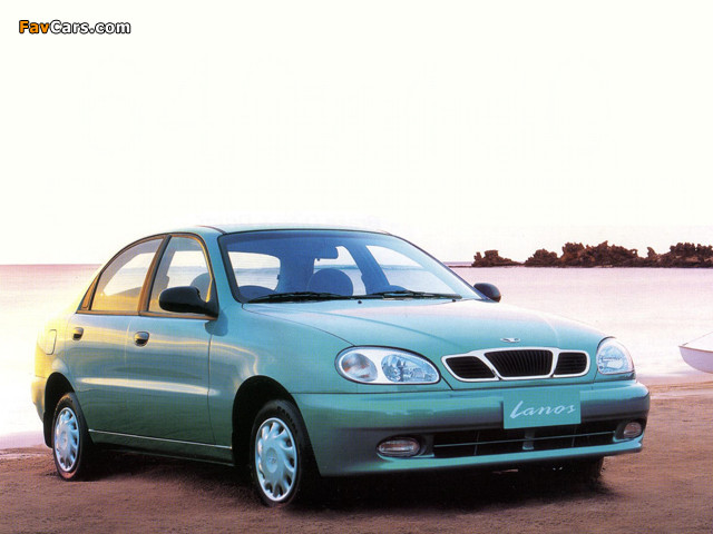 Daewoo Lanos Sedan (T100) 1997–2000 wallpapers (640 x 480)
