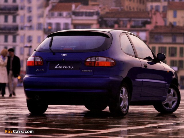 Daewoo Lanos 3-door (T100) 1997–2000 wallpapers (640 x 480)