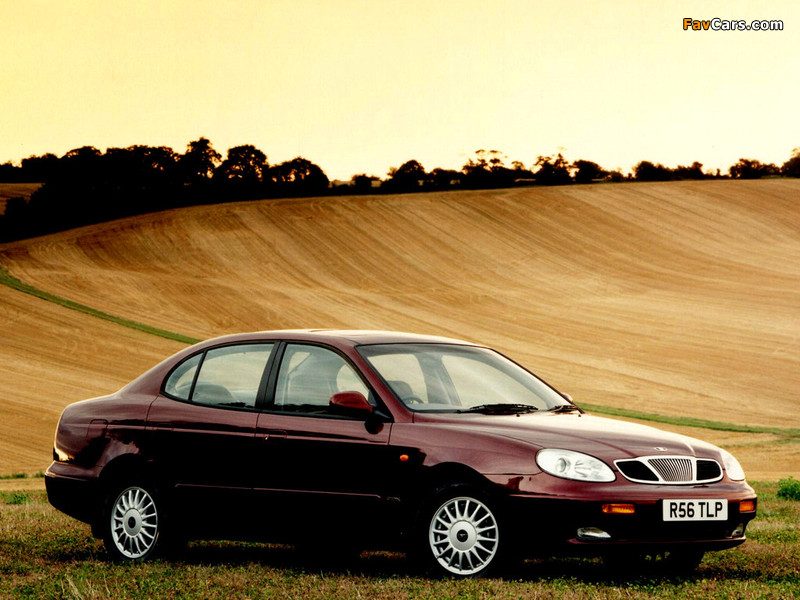 Daewoo Leganza UK-spec (V100) 1997–2002 pictures (800 x 600)
