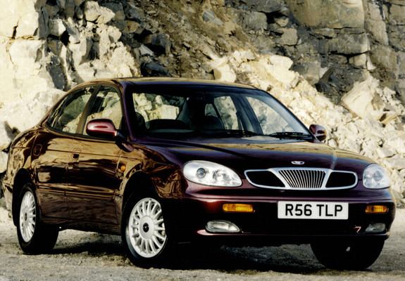 Images of Daewoo Leganza UK-spec (V100) 1997–2002