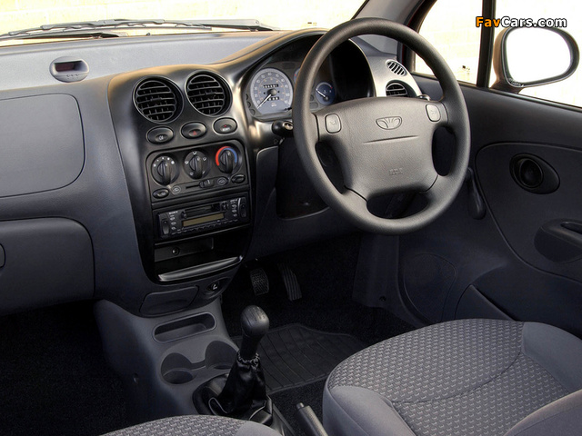 Photos of Daewoo Matiz UK-spec (M150) 2000–04 (640 x 480)