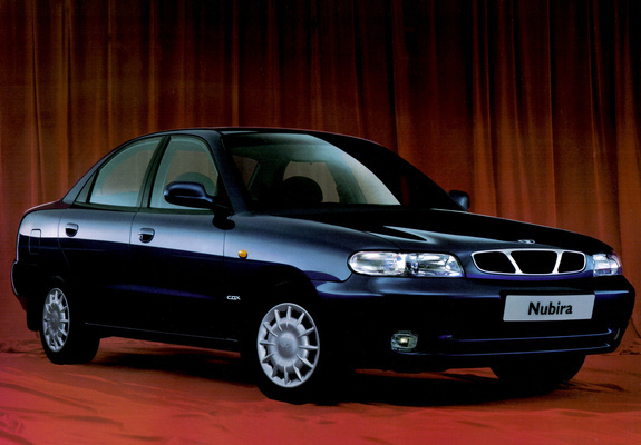 Daewoo Nubira Sedan UK-spec 1997–99 wallpapers