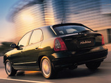 Daewoo Nubira Hatchback 1999–2003 photos