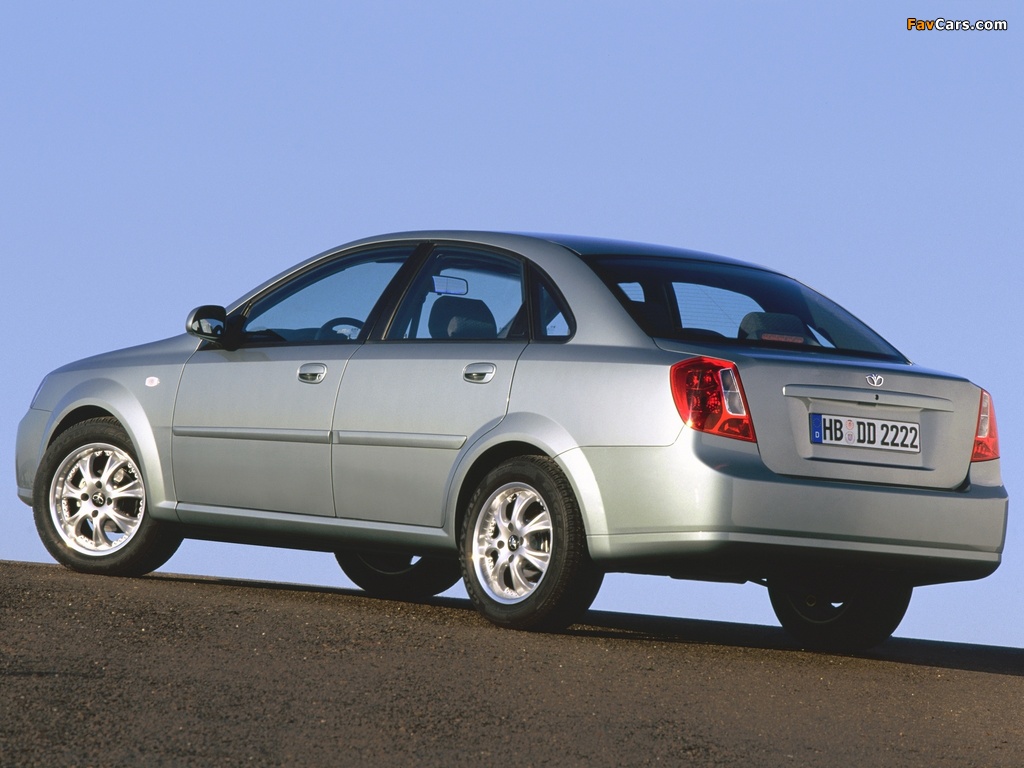 Daewoo Nubira Sedan 2003–04 images (1024 x 768)