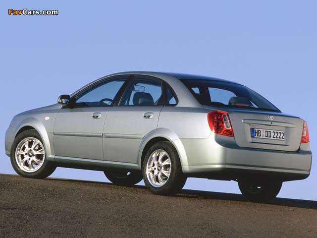 Daewoo Nubira Sedan 2003–04 images (640 x 480)