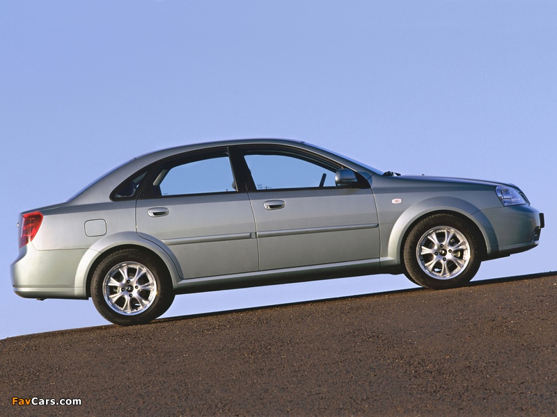 Daewoo Nubira Sedan 2003–04 pictures (800 x 600)