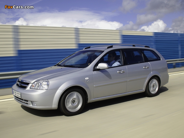 Daewoo Nubira Wagon 2004 photos (640 x 480)