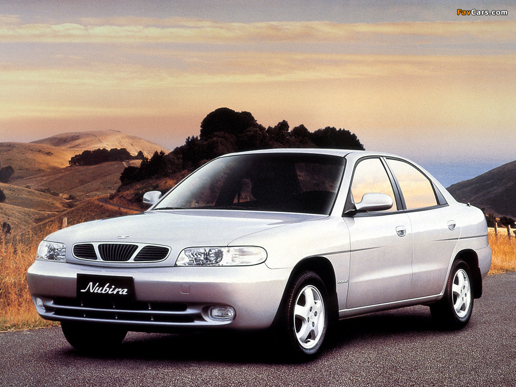 Photos of Daewoo Nubira Sedan 1997–99 (1024 x 768)