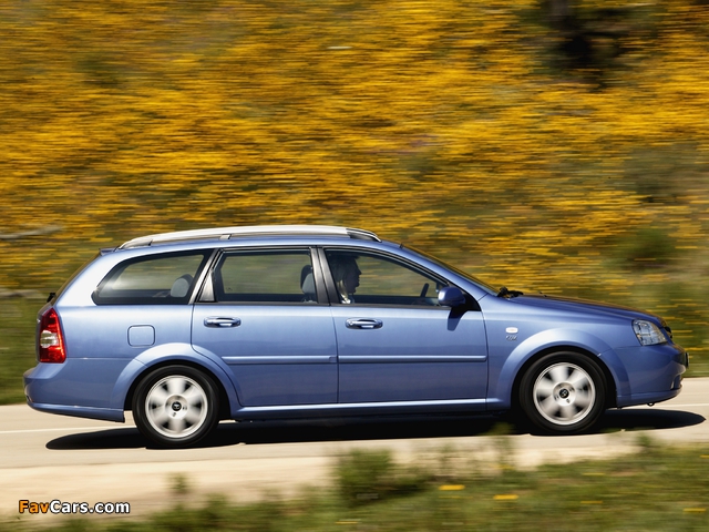 Photos of Daewoo Nubira Wagon 2004 (640 x 480)