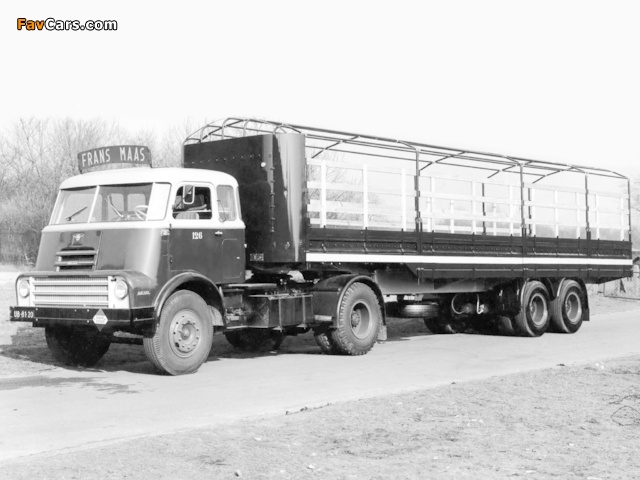 DAF 2000 DO Tractor 1957–65 pictures (640 x 480)