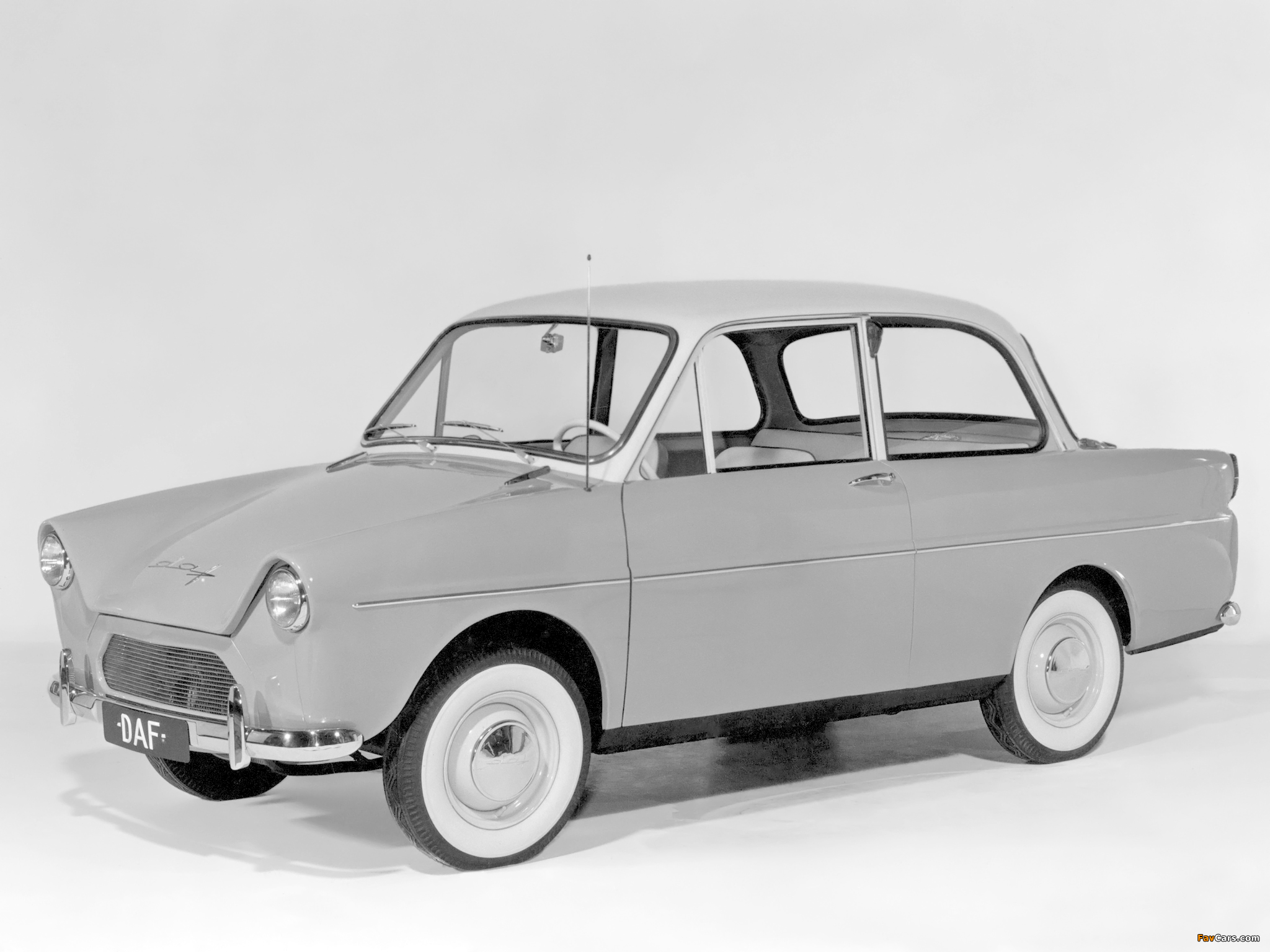 Photos of DAF 600 1958–63 (2048 x 1536)