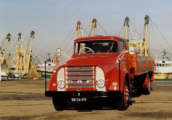 DAF A16 1957–65 photos