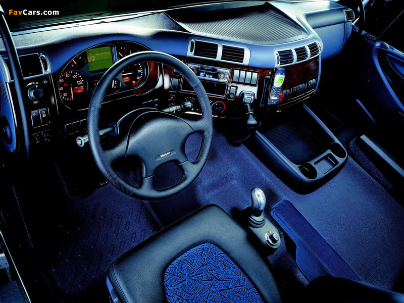 DAF CF75 4x2 FT Sleeper Cab 2001–06 images (800 x 600)