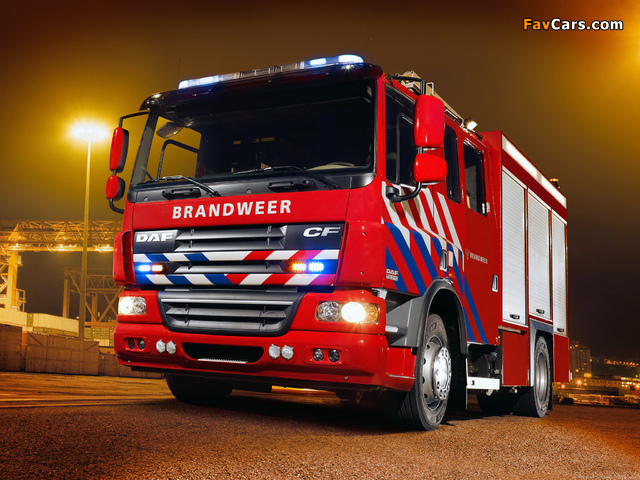 Images of DAF CF75.310 4x2 FA Firetruck 2006–13 (640 x 480)
