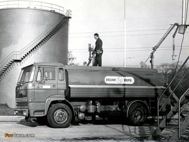 DAF F1600 Tanker 1970–82 images (640 x 480)