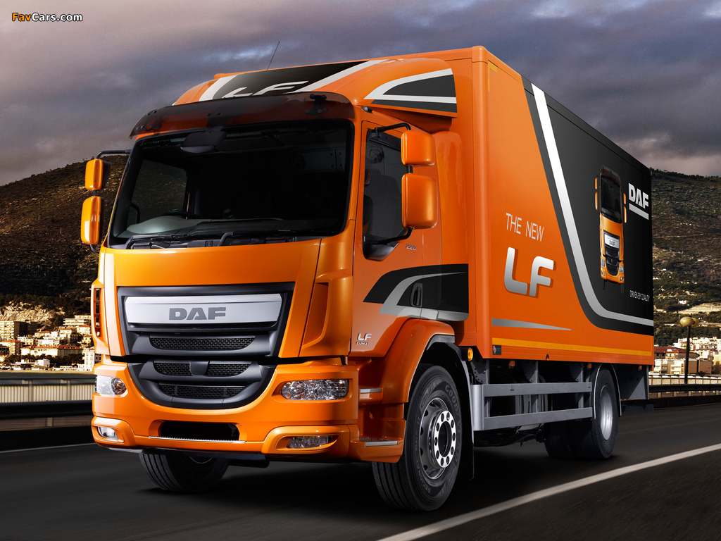 DAF LF 220 4x2 FT Day Cab 2013 wallpapers (1024 x 768)