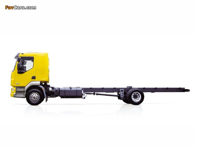Images of DAF LF55 4x2 FA Sleeper Cab Chassis 2006–13 (640 x 480)