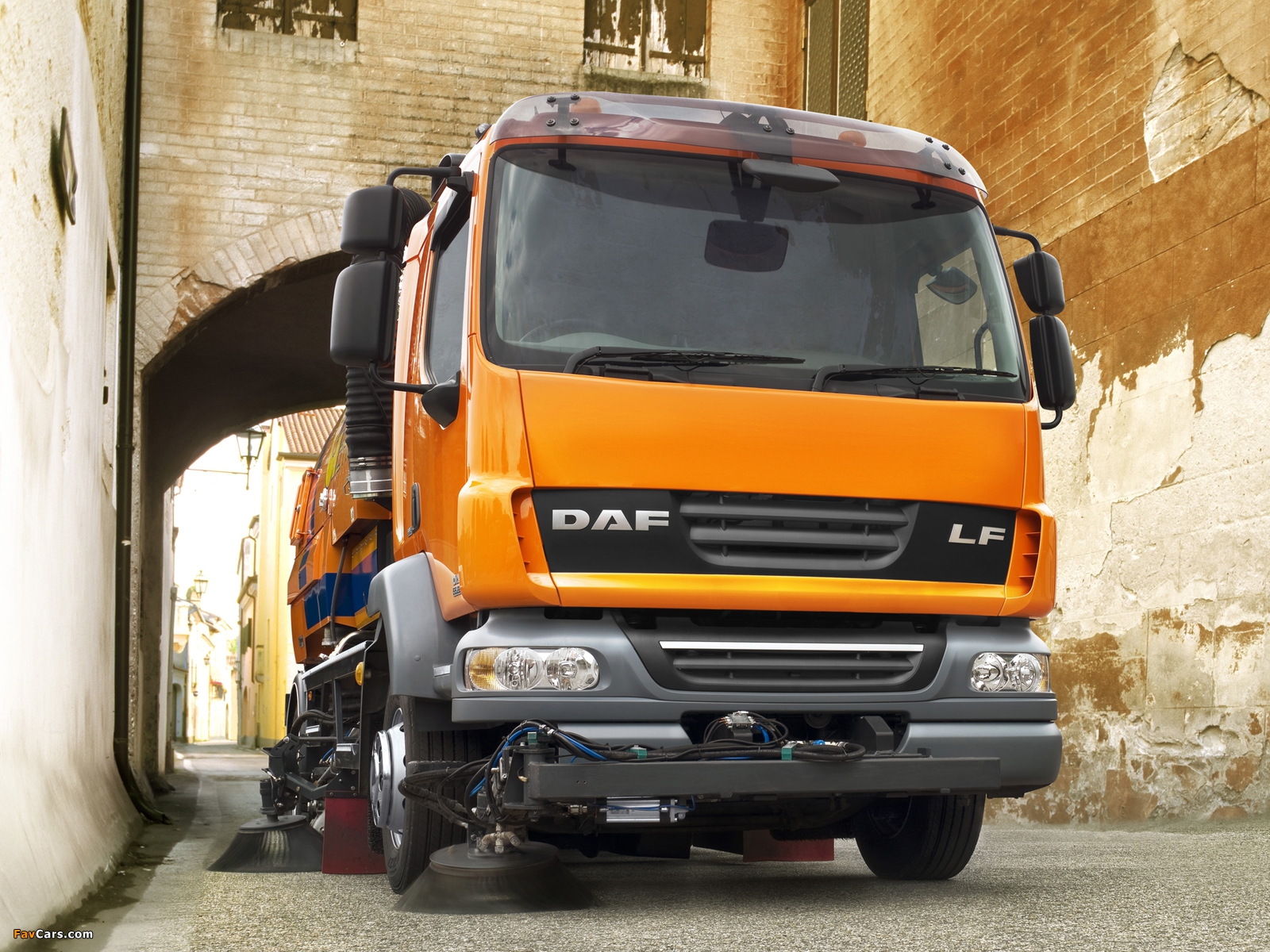 Images of DAF LF55 4x2 FA Day Cab Road Service 2006–13 (1600 x 1200)