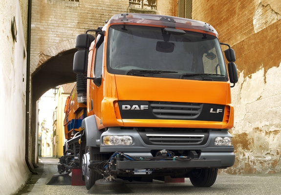 Images of DAF LF55 4x2 FA Day Cab Road Service 2006–13