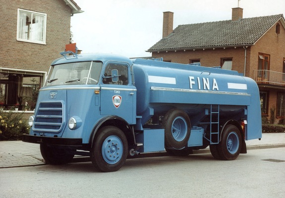 DAF T1800 Tanker 1959–62 photos