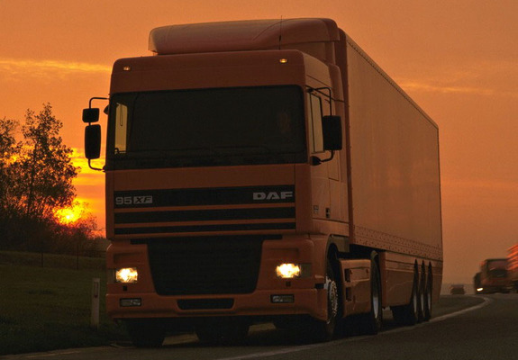 DAF 95XF 4x2 FT Space Cab 1997–2002 wallpapers