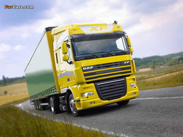 DAF XF105 4x2 FT Space Cab 2006–12 wallpapers (640 x 480)