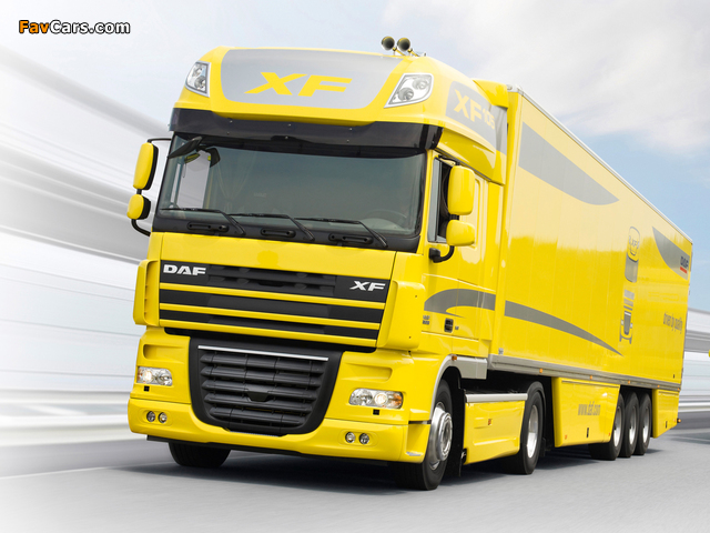 Images of DAF XF105 4x2 FT Super Space Cab 2006–12 (640 x 480)
