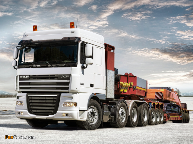 Images of DAF XF105 8x4 FTM Space Cab 2006–12 (640 x 480)