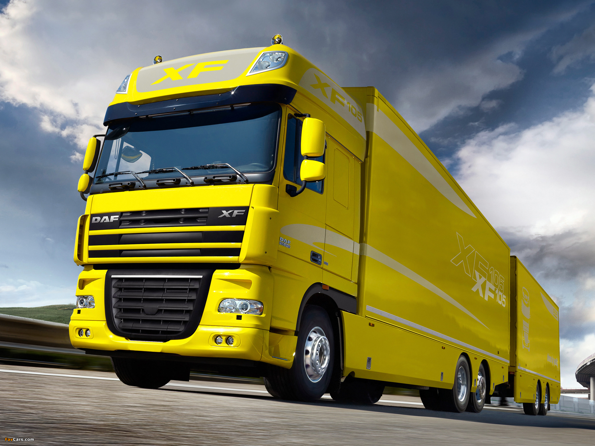 Images of DAF XF105 6x2 FAS Super Space Cab 2006–12 (2048 x 1536)