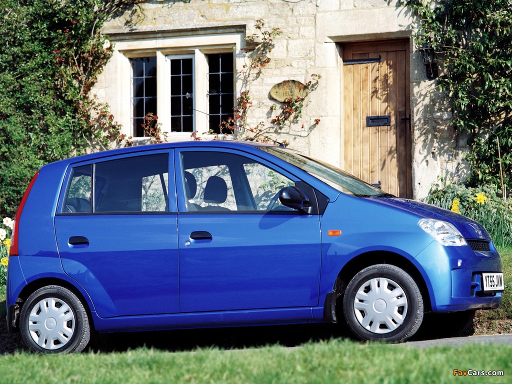Daihatsu Charade 5-door UK-spec (L251) 2003–07 wallpapers (1024 x 768)