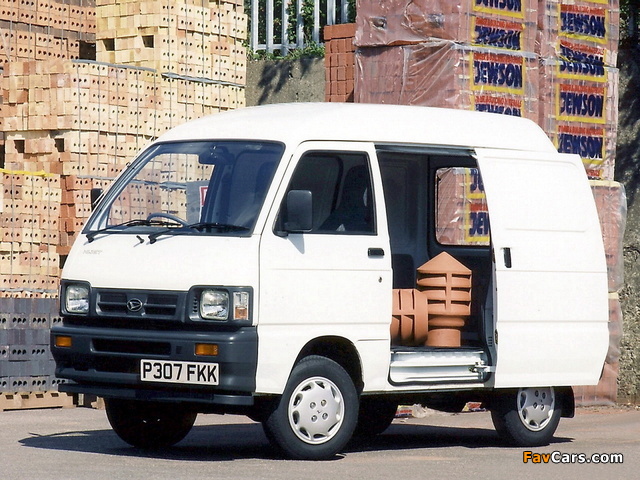 Photos of Daihatsu Hijet Van UK-spec 1990–97 (640 x 480)