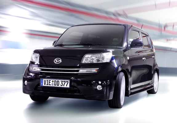 Daihatsu Materia Black Edition 2009–10 photos