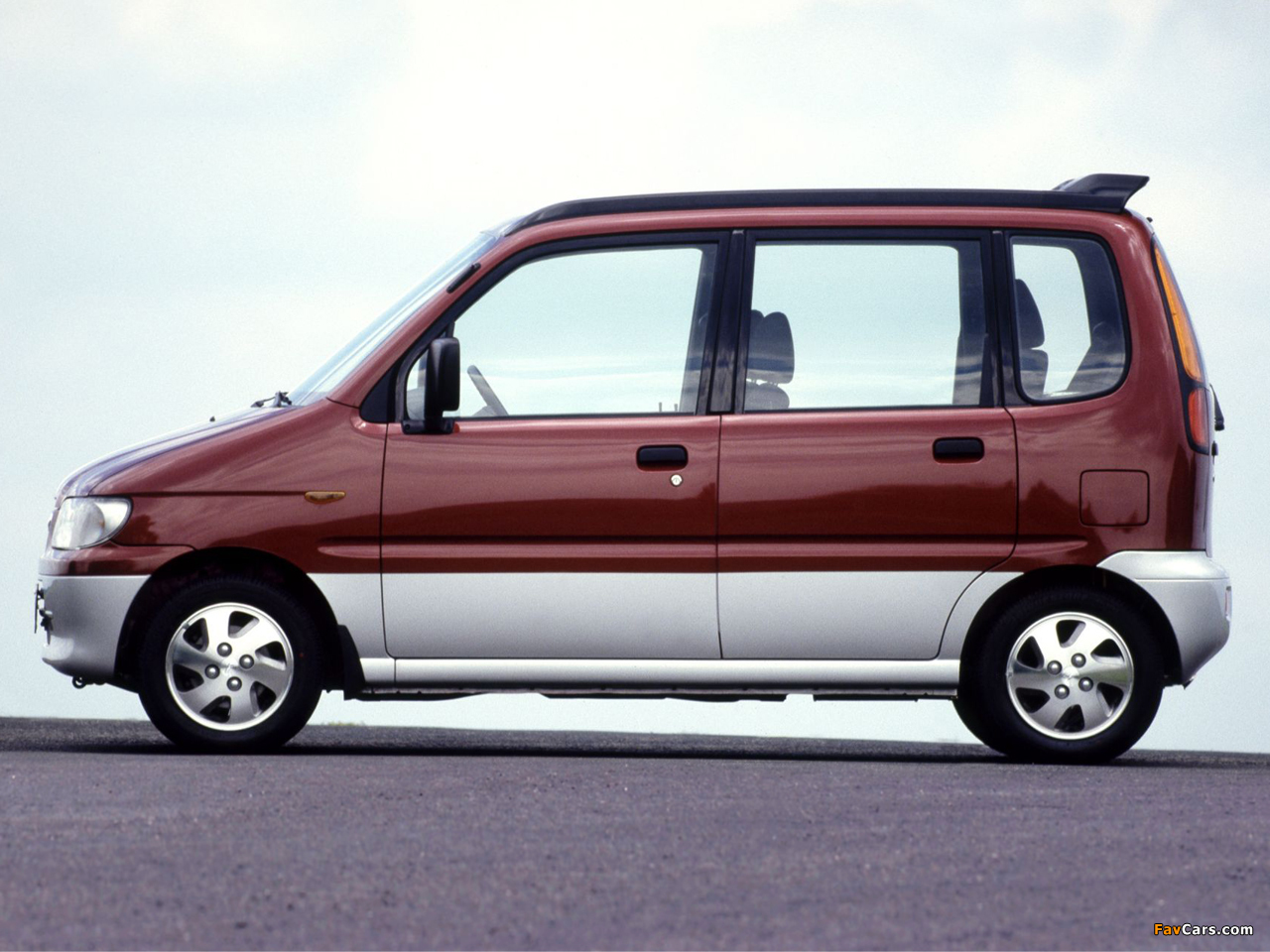 Daihatsu Move EU-spec (L900) 1998–2002 images (1280 x 960)