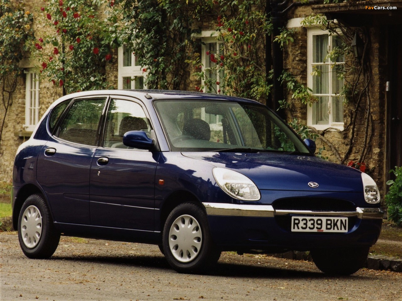 Pictures of Daihatsu Sirion UK-spec 1998–2001 (1280 x 960)