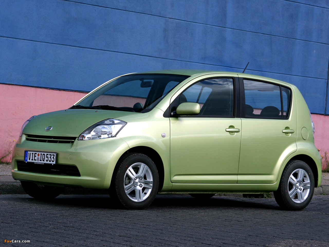 Pictures of Daihatsu Sirion 2005–07 (1280 x 960)