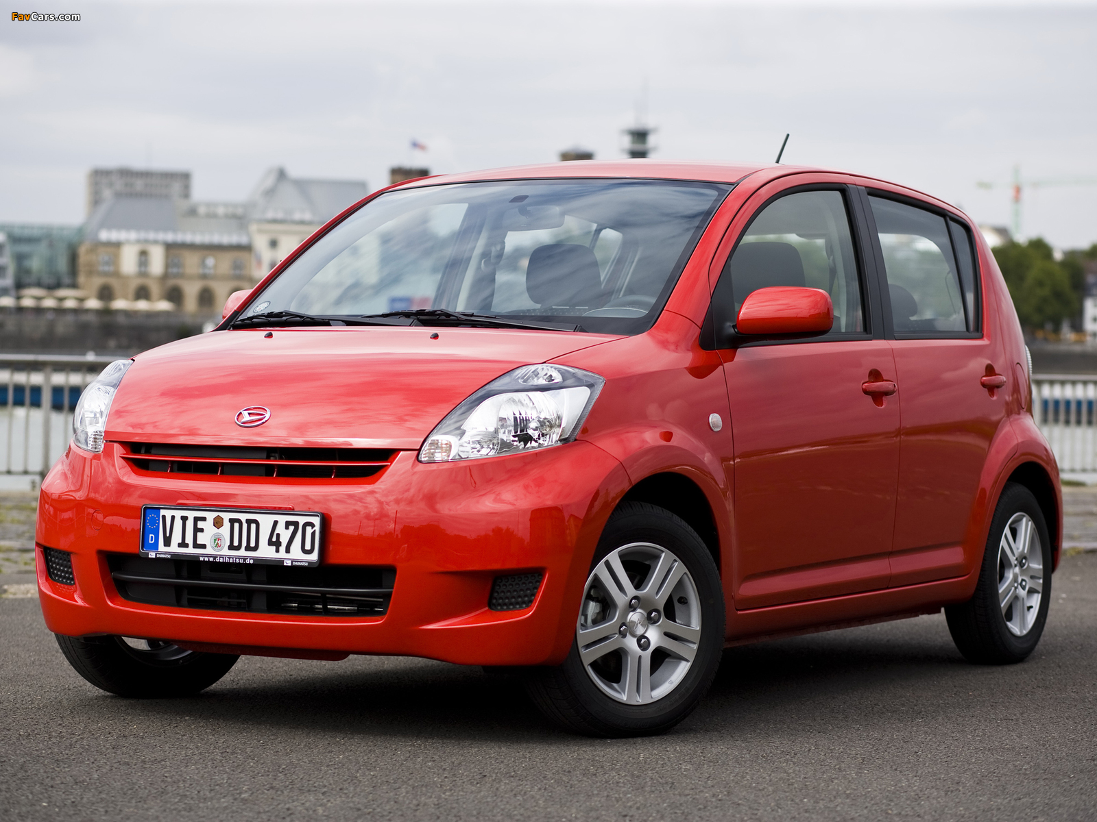 Daihatsu Sirion 2007 wallpapers (1600 x 1200)