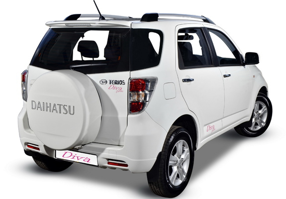 Daihatsu Terios Diva Deluxe 2013 images