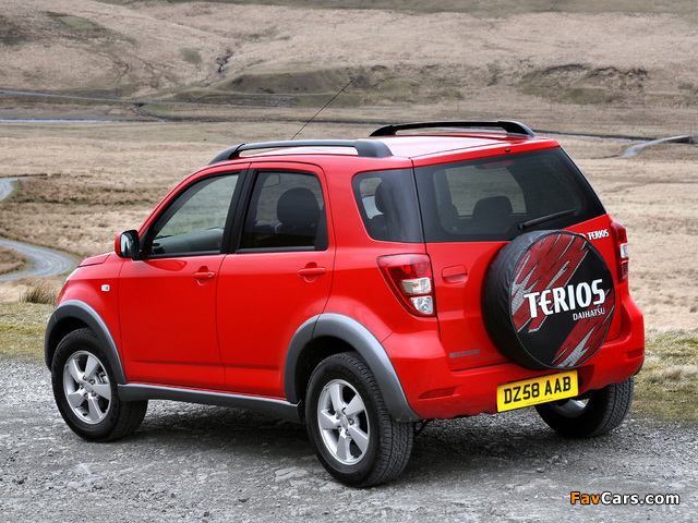 Images of Daihatsu Terios UK-spec 2006–09 (640 x 480)