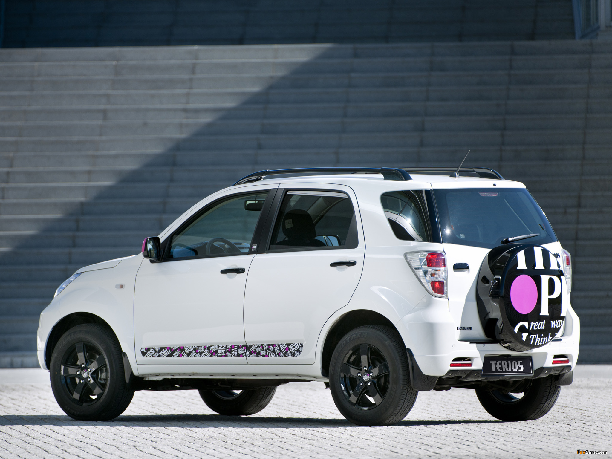 Pictures of Daihatsu Terios Think Pink 2010 (2048 x 1536)