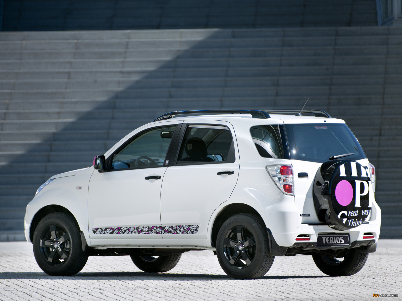 Pictures of Daihatsu Terios Think Pink 2010 (1600 x 1200)