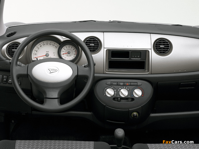 Pictures of Daihatsu Trevis 2006 (640 x 480)