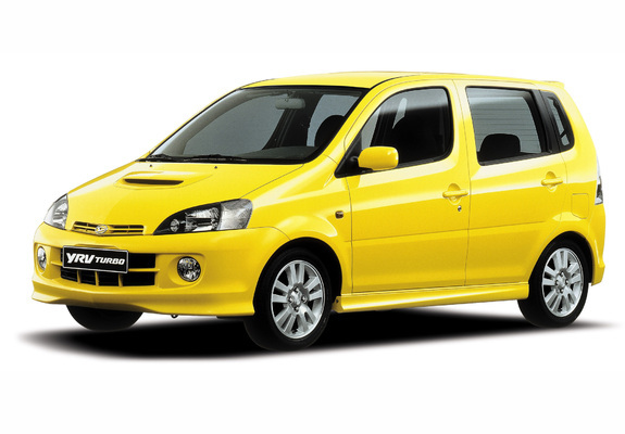 Photos of Daihatsu YRV Turbo 2001–06
