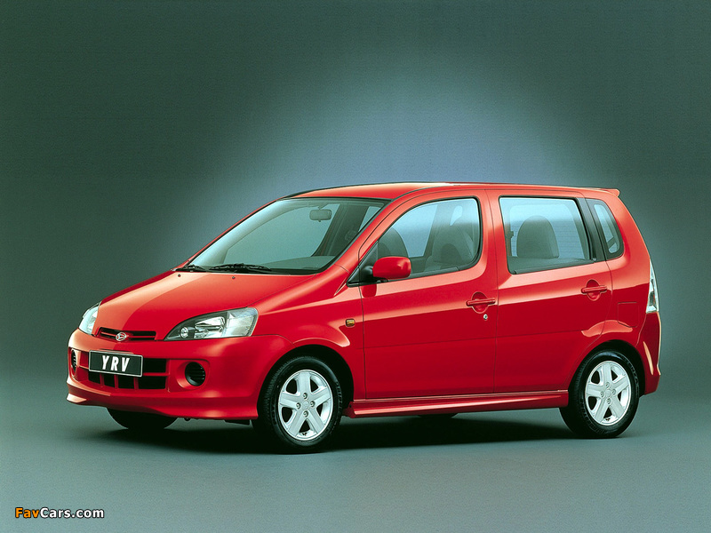 Pictures of Daihatsu YRV 2000–06 (800 x 600)