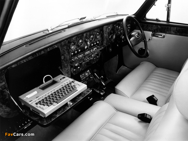 Images of Daimler DS420 Executive Limousine (MkIII) 1984 (640 x 480)