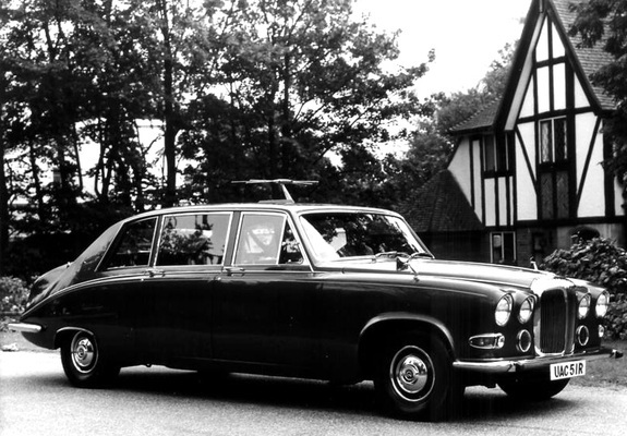 Pictures of Daimler DS420 (MkII) 1972–79