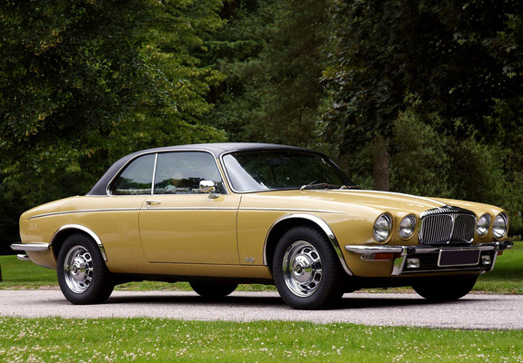 Daimler Sovereign Coupe (MkII) 1975–77 images