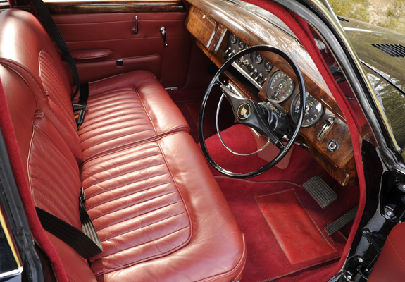 Daimler V8 250 1962–69 wallpapers