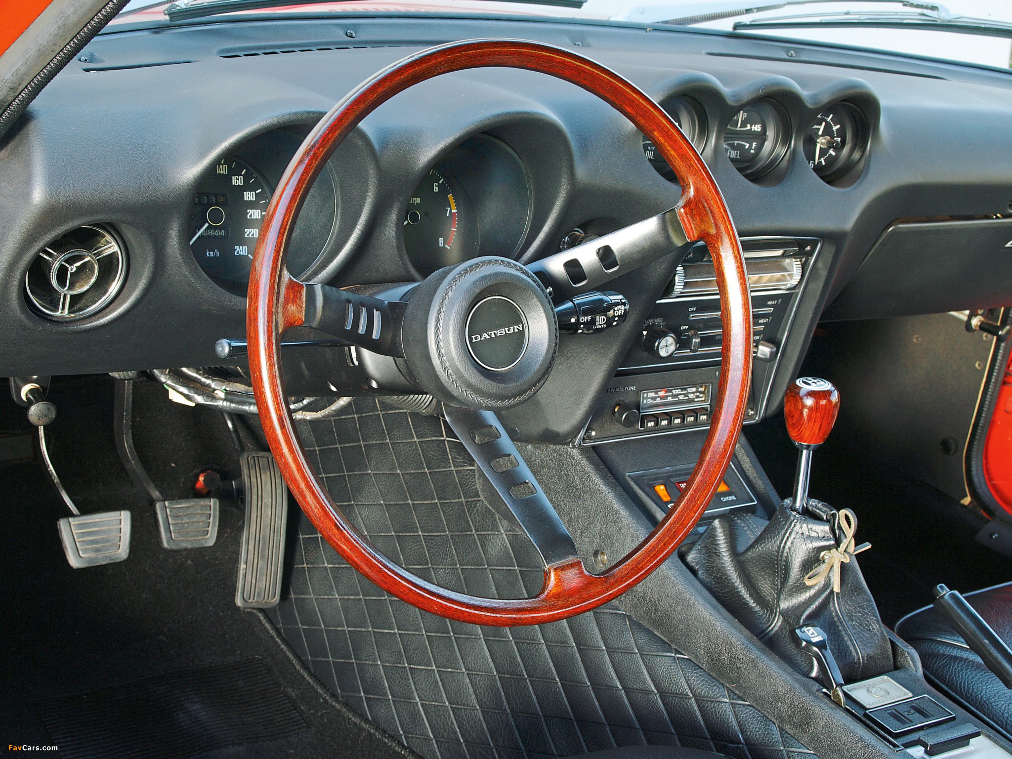 Datsun 240Z (HS30) 1969–74 wallpapers (2048 x 1536)