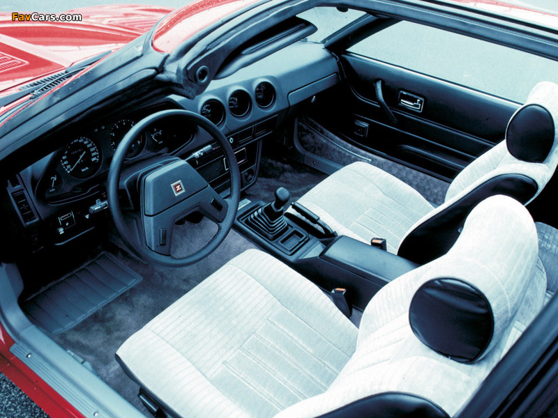 Datsun 280ZX 2by2 T-Roof (GS130) 1980–83 images (800 x 600)